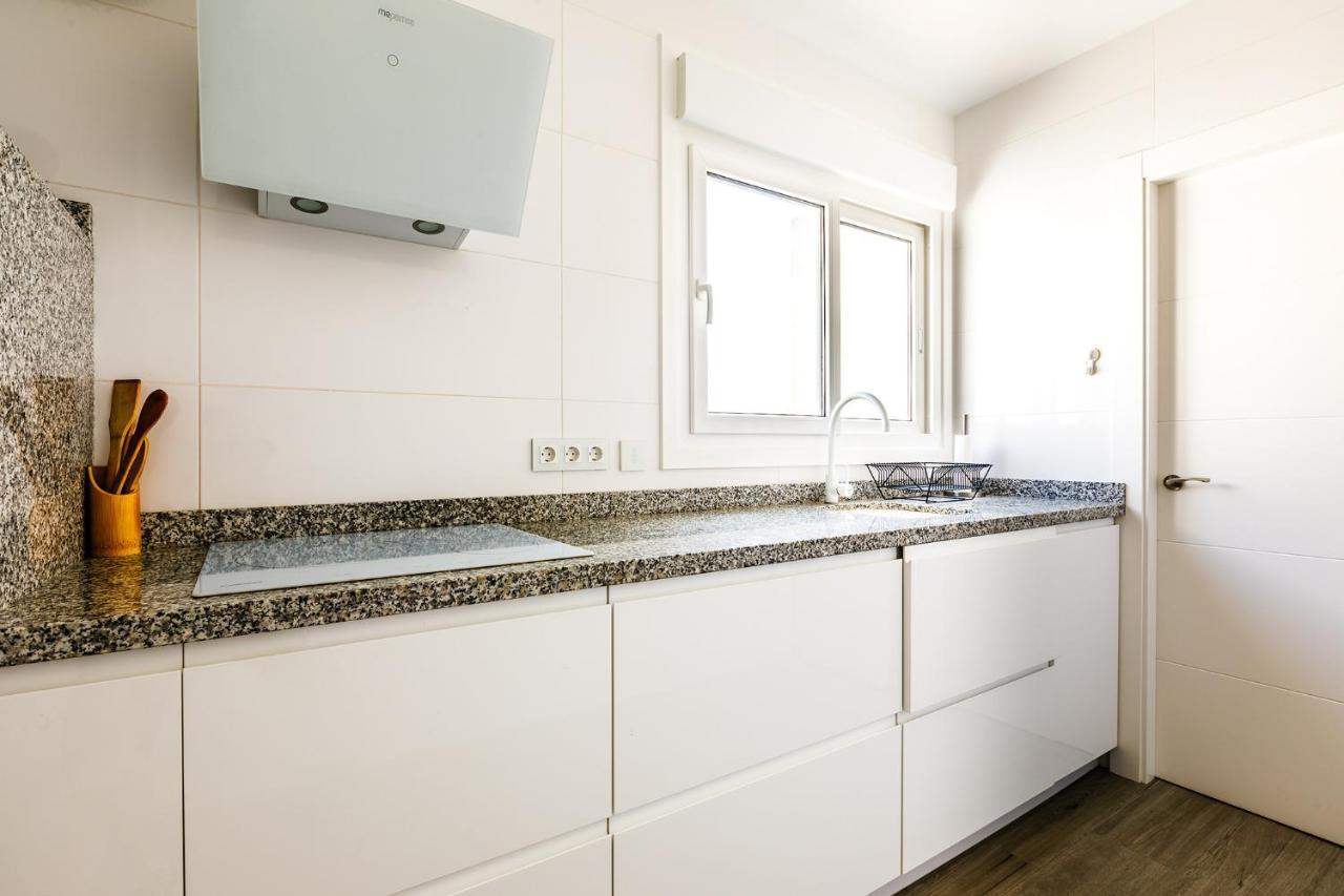 A&N Seaport Caleta Apartment กาเลตา เด เวเลซ ภายนอก รูปภาพ