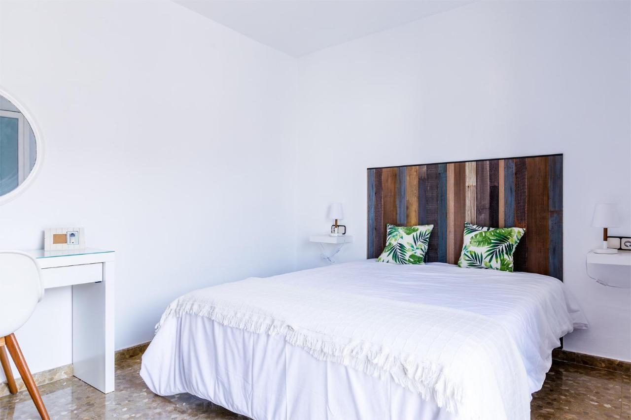 A&N Seaport Caleta Apartment กาเลตา เด เวเลซ ภายนอก รูปภาพ