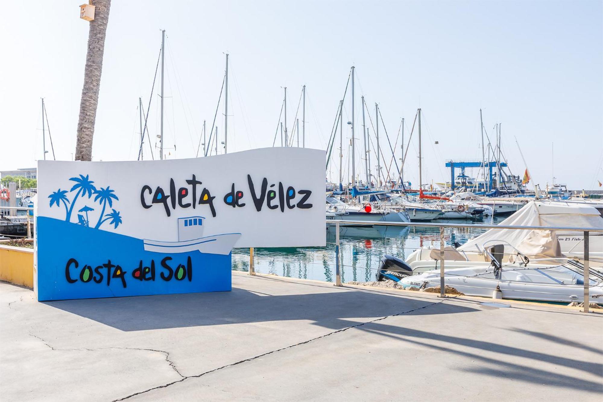 A&N Seaport Caleta Apartment กาเลตา เด เวเลซ ภายนอก รูปภาพ